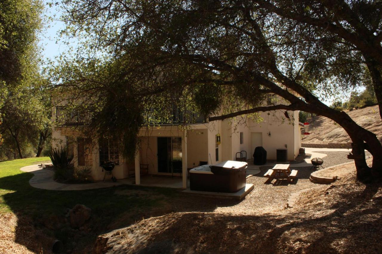 Mountain Majesty With Hot Tub, Pool Table, Generator, Ev Hookup Villa Oakhurst Dış mekan fotoğraf