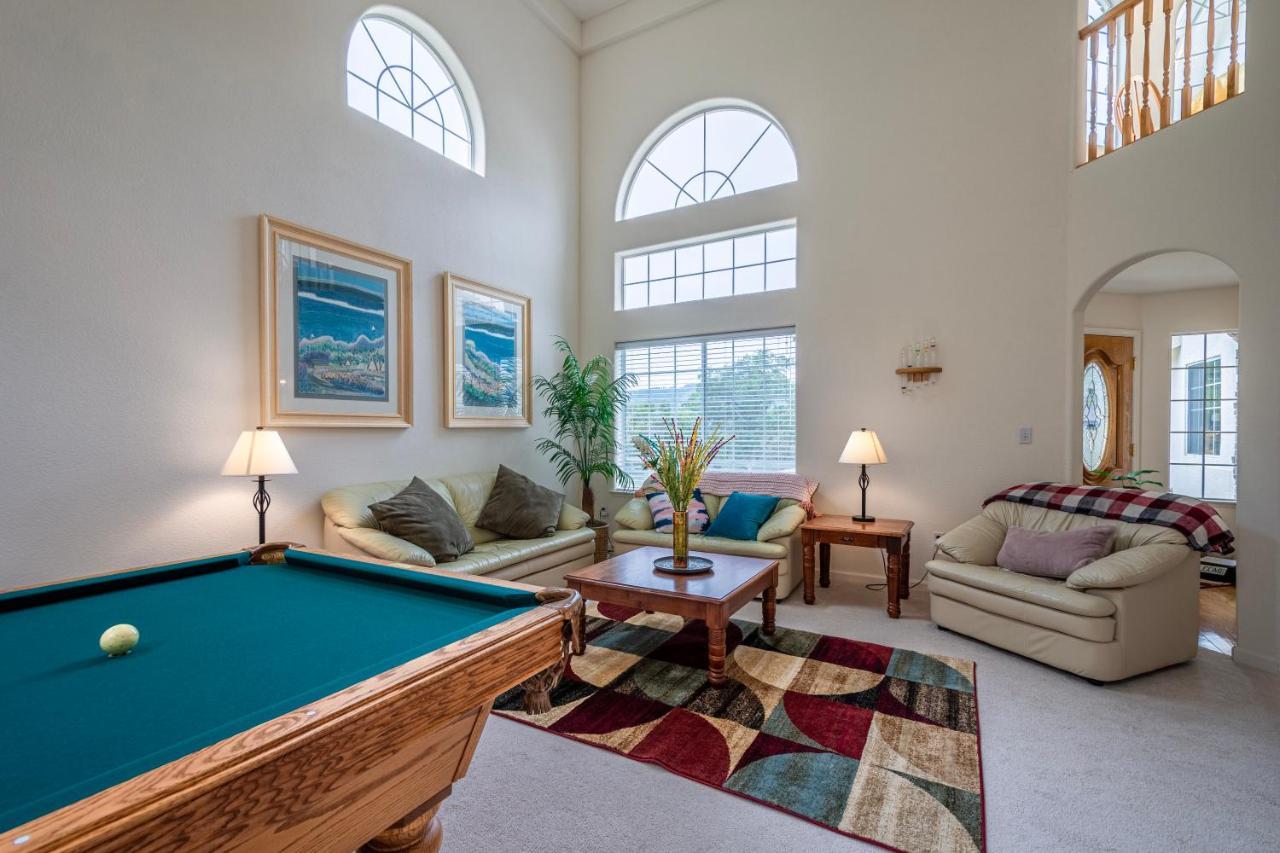 Mountain Majesty With Hot Tub, Pool Table, Generator, Ev Hookup Villa Oakhurst Dış mekan fotoğraf